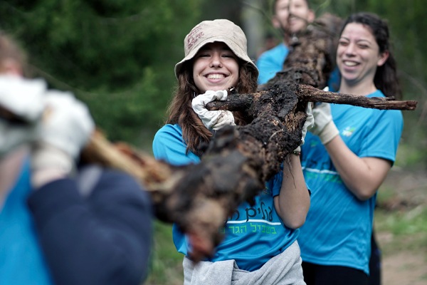 Israeli and Diaspora young Jews master &lsquo;well-formed approach to life&rsquo; at Kiryat Yearim pre-military academy